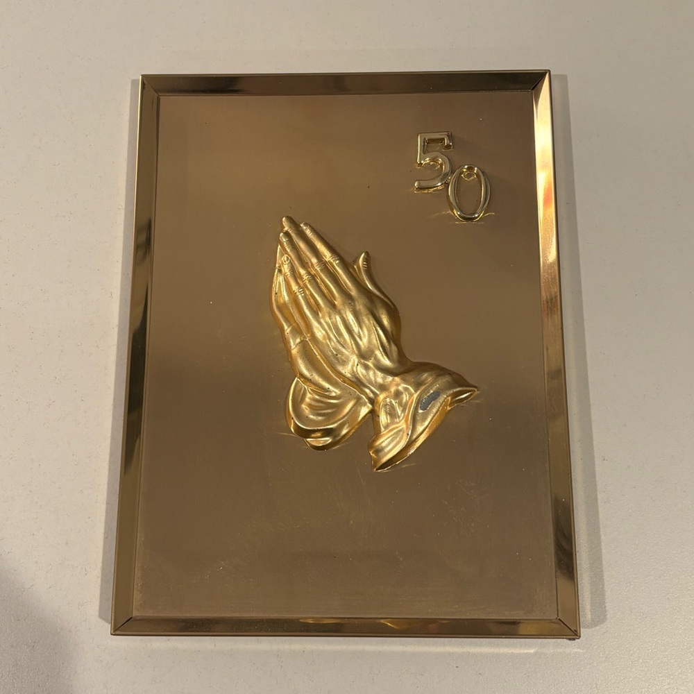 Gold Praying Hands Plaque